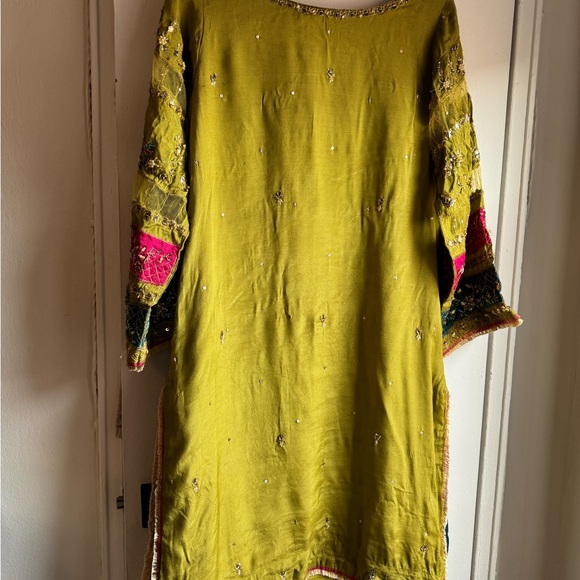 Zaviay xs extra small outfit Pakistani - Picture 2 of 6